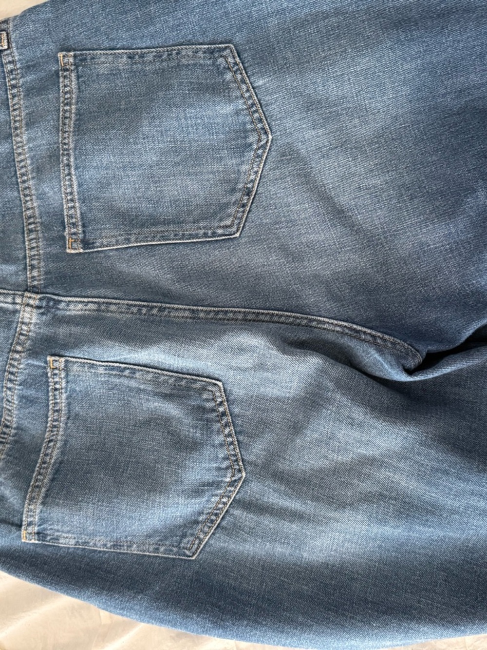 GAP High Rise Wide-Leg Jeans - Picture 4 of 4